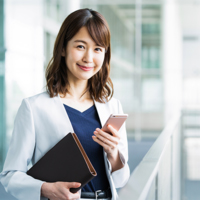 会社携帯は利用ルールが必須!想定リスクとポイント